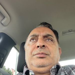 Meet your Posher, Shahid